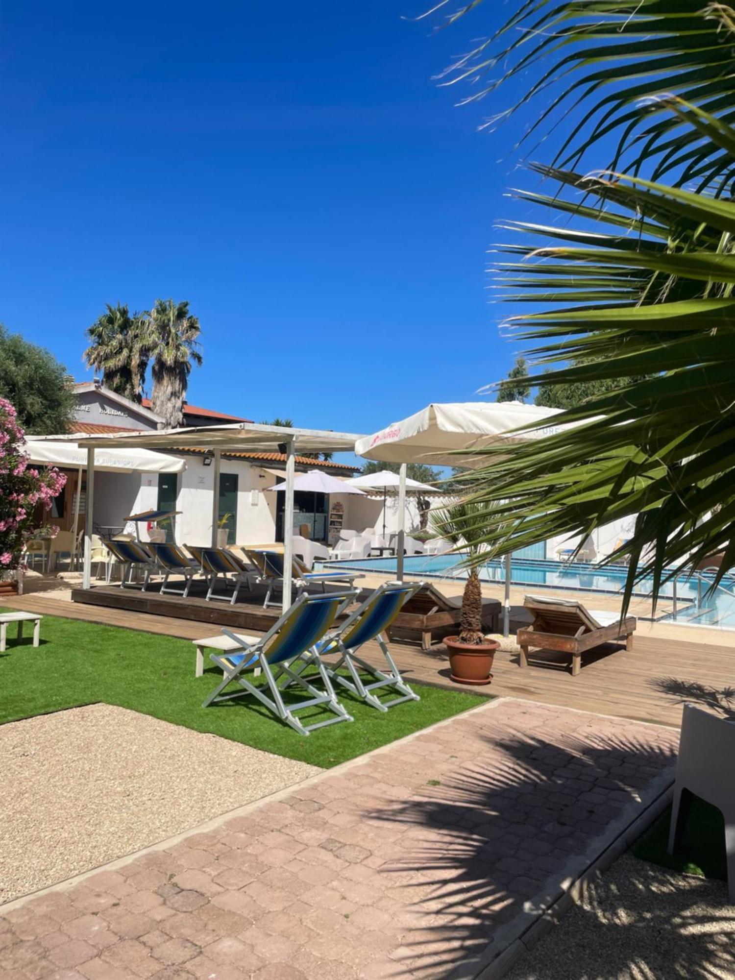 Le Palme Holidays Palmadula Exterior photo